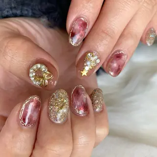 ネイル feliseey 〘フェリシー 〙のネイルデザイン