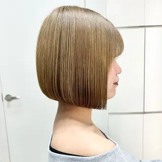 ショート カラー ボブ×艶髪｜ 艶カラー🩶石橋怜大のヘアスタイル