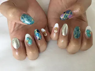 ネイル 💎🐰 saki. m 🐰💎のネイルデザイン