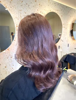 ミディアム カラー tim hinaのヘアスタイル