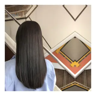 カラー ヘアアレンジ ロング Joshua / 素髪改善のヘアスタイル