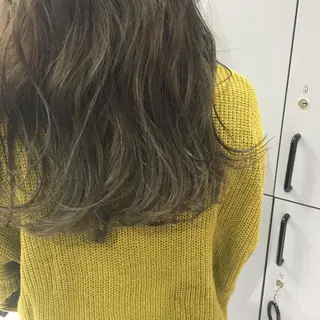 ロング カラー 狩野 羅夢のヘアスタイル