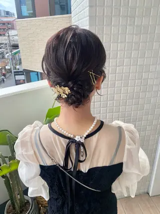 ヘアアレンジ 透けるベージュ/ 艶カラー♡のヘアスタイル