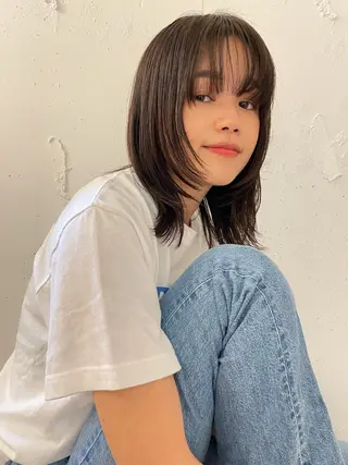 セミロング カラー ヘアアレンジ 透明感color 🥣suzunaのヘアスタイル