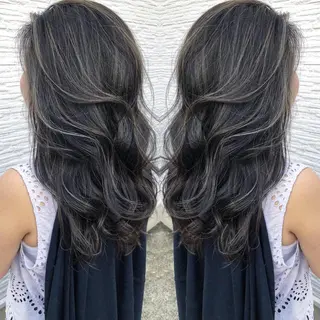 セミロング カラー パーマ ヘアアレンジ キッズ ネイル マツエク・マツパ 韓国風×透明感カラー 髪質改善オタベシンヤのヘアスタイル