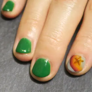 ネイル glossnail MIKIのネイルデザイン