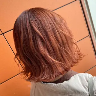 ショート カラー 井手 孔介のヘアスタイル