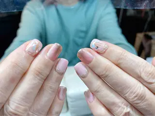 ネイル ニュアンスネイル🌈 MYU Nailsのネイルデザイン