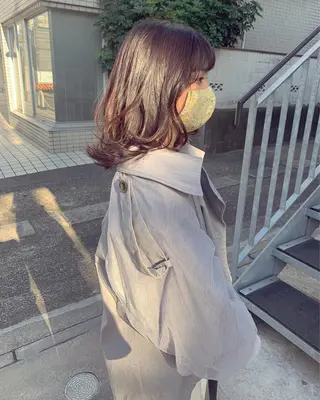 ミディアム カラー 柔らかブラウン/顔周 りレイヤー♡ユウシのヘアスタイル