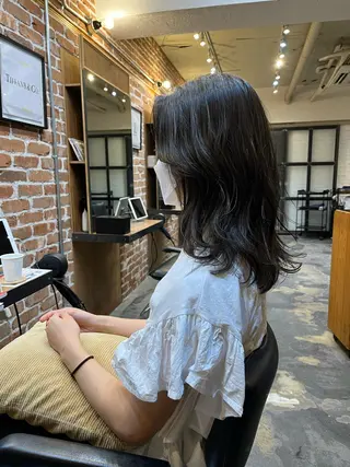 ミディアム 吉田 光佑のヘアスタイル