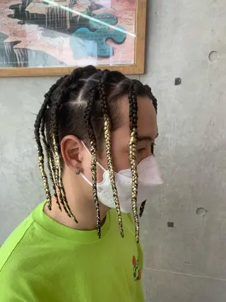 ヘアアレンジ メンズ HARURU🪮✨ ブレイズ海外ヘアのヘアスタイル