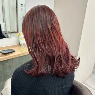 ミディアム カラー ブリーチなし/レイヤ ー特化🌈Tommyのヘアスタイル