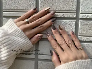 ネイル LAVISH nail salonのネイルデザイン
