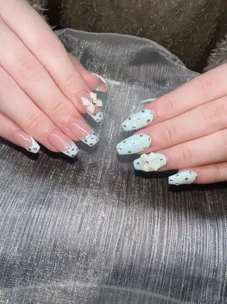 ネイル Lee Nailsのネイルデザイン