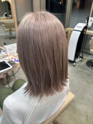 ミディアム カラー ハイトーンレイヤー 顔まわりSOTAのヘアスタイル