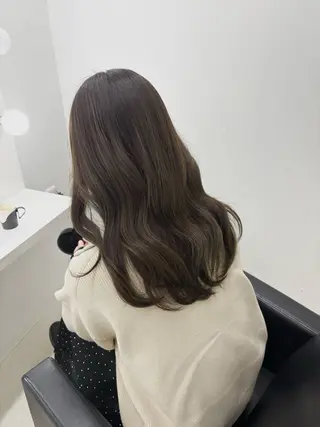 ロング カラー 《Zina札幌大通》 Hinano🐻のヘアスタイル