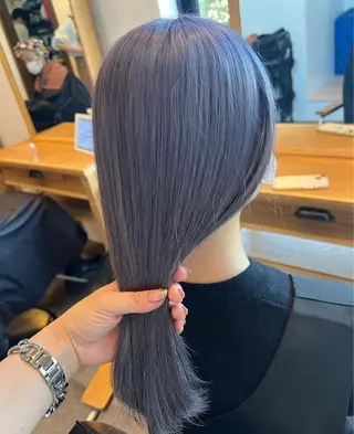 ミディアム 今井 悠菜のヘアスタイル
