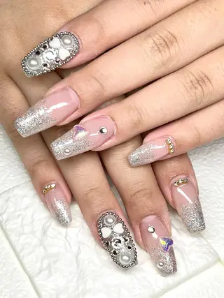 ロング ネイル まり りぃ〜んのネイルデザイン