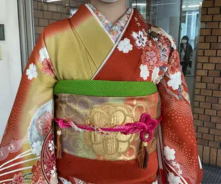 au栄矢場町 水素髪質改善Tのヘアスタイル