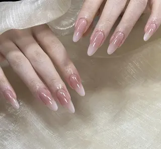 ネイル Pure&Rich Nailのネイルデザイン