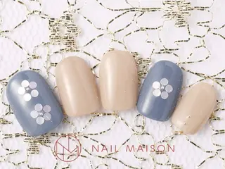 ネイル T RIRIKAのネイルデザイン