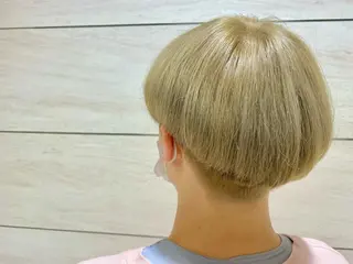 カラー メンズ noll【今池駅前】 池田碧花のヘアスタイル