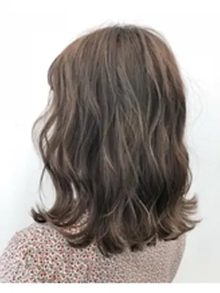 ミディアム カラー パーマ 【公式】amble luxe池袋東口🩷のヘアスタイル