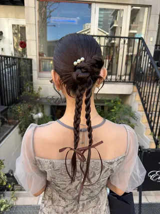 ヘアアレンジ お呼ばれヘア✨️ Akari🧸🤍のヘアスタイル