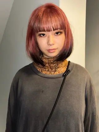 ショート カラー ファッションに 溶け込むstyleのヘアスタイル