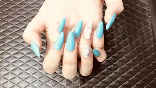 ネイル gorella Ａのネイルデザイン
