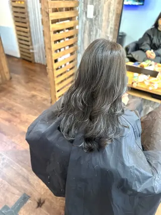ロング Luzir⭐︎ GEN⭐︎のヘアスタイル