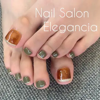 カラー ネイル Elegancia. Hiromiのネイルデザイン