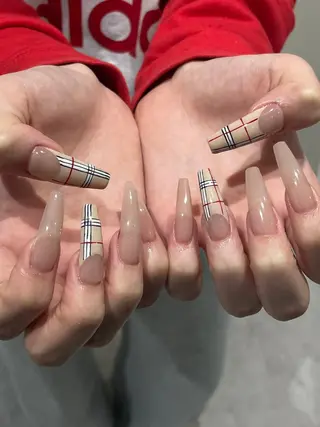 ネイル IROHA NAIL Kurumi🪽🫧のネイルデザイン