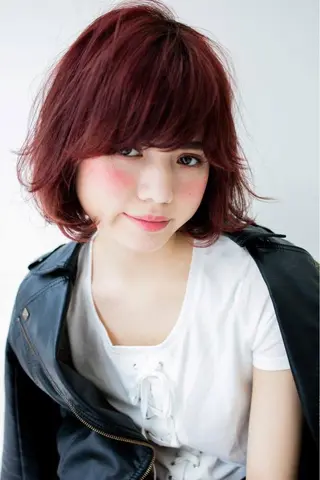 ショート ミディアム カラー 内藤 達也のヘアスタイル