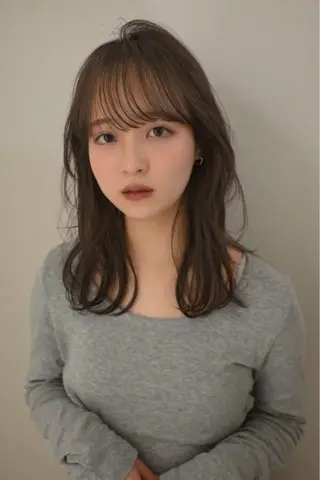 カラー aya / ニュアンスカラーのヘアスタイル