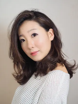 ミディアム カラー ヘアアレンジ 坂本 直樹のヘアスタイル