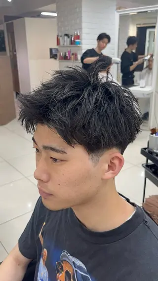 ショート メンズ 縮毛矯正指名No.1 艶カラー/SHIMAのヘアスタイル