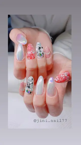 ネイル ジニ ネイルのネイルデザイン