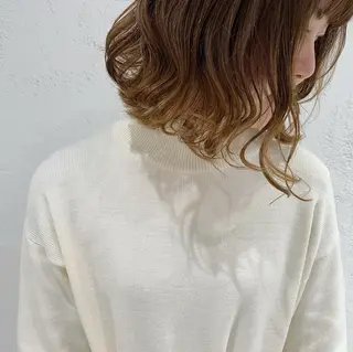 ミディアム 🫧透明感カラー/ ボブ/小笠原汐海🪽のヘアスタイル