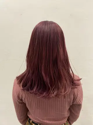 ミディアム サイレント美容師 アイリィのヘアスタイル