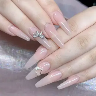 ネイル Queens ゲンのネイルデザイン