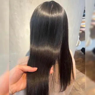 セミロング ヘアアレンジ ‎🤍透明感カラー︎ ‎🤍YUURI🤍のヘアスタイル