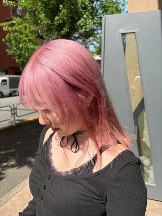 セミロング カラー ROCCO east MIYOのヘアスタイル