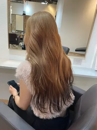 ロング カラー YUI/ ブリーチカラー🌷のヘアスタイル