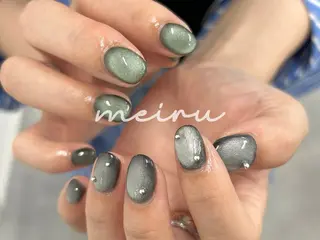 ネイル 🤍meiru 🤍ネイリストのネイルデザイン