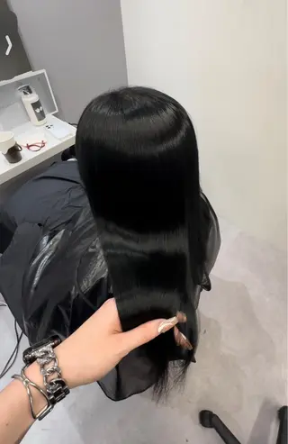 ロング 韓国風✨髪質改善✨ 縮毛矯正✨松浦知奈美のヘアスタイル
