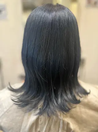 ミディアム カラー 多田 彩香のヘアスタイル