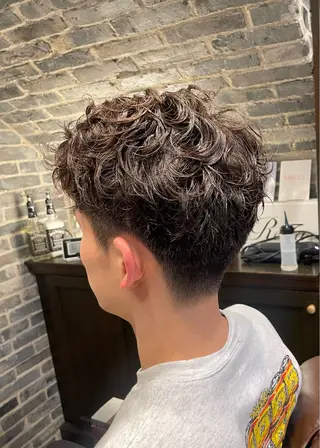 ショート パーマ メンズ カット無料 長利愛花のヘアスタイル