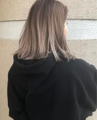 ミディアム カラー タナカ タクヤのヘアスタイル