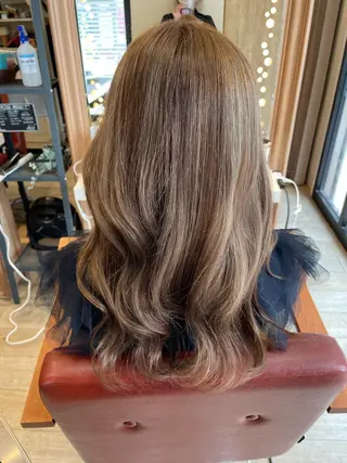 ロング カラー なりたいを叶えます! 出口 紗依のヘアスタイル
